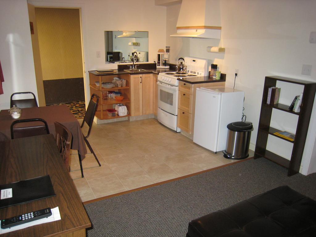 Downtowner Motor Inn Creston Quarto foto