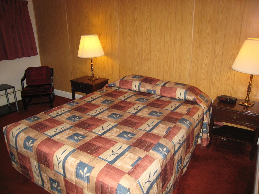 Downtowner Motor Inn Creston Quarto foto